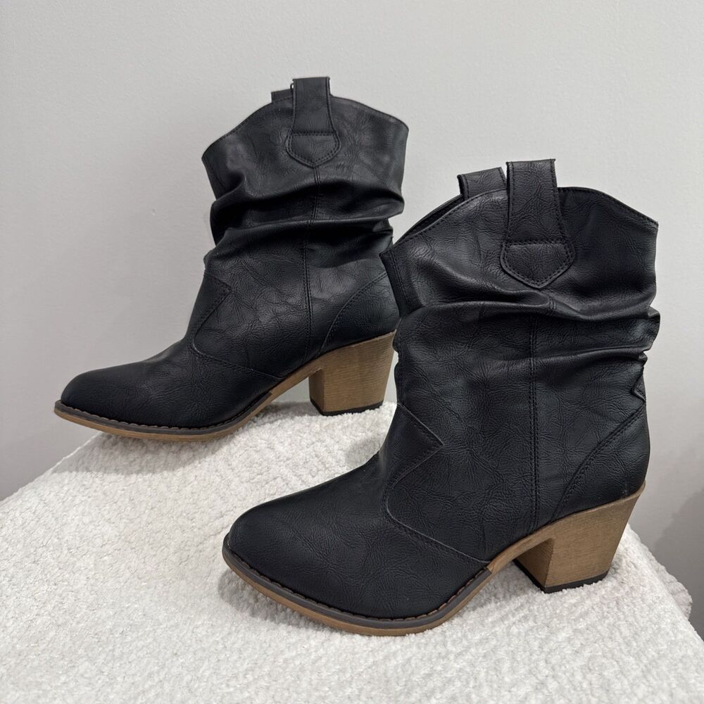 Western Boots Charles Albert Size 7 Vegan Leather Black 2.25 Inch Rubber Heel